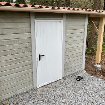  Abri de jardin en béton aspect bois 1 pente avec bûcher